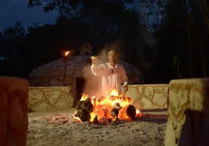 Maya Temazcal Night Ceremony from Cancun with Cenote Swim and Dinner