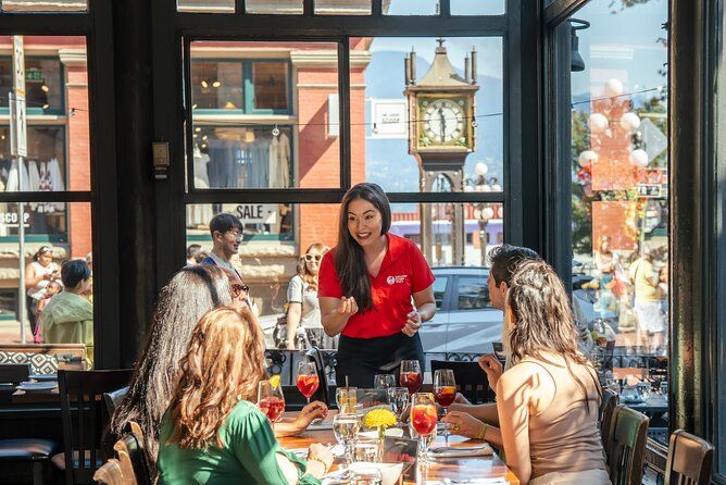 Vancouver Foodie Tour: Gastronomic Gastown Food Tour