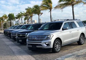 Super Deal: Cancun Airport-Hotel-Cancun Airport Private Round Trip Transfer