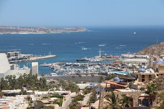 Cabo San Lucas sightseeing and Famous Arch tour
