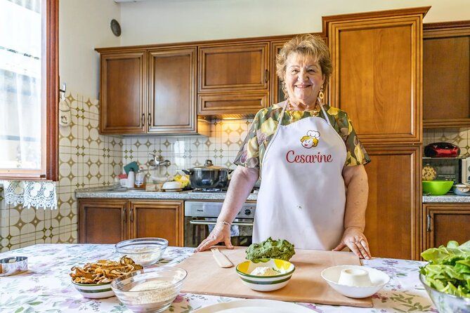 Small group Pasta and Tiramisu class in Pavia