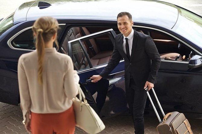 Alhambra Private Tour from Malaga: with transport and skip-the-line-tickets