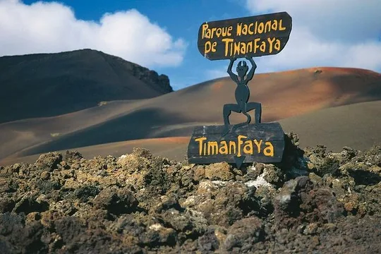 Visita guidata: Parco Nazionale Timanfaya e La Geria con pick-up