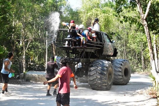 ATV circuit in the jungle + Horseback riding, ziplines & Cenote