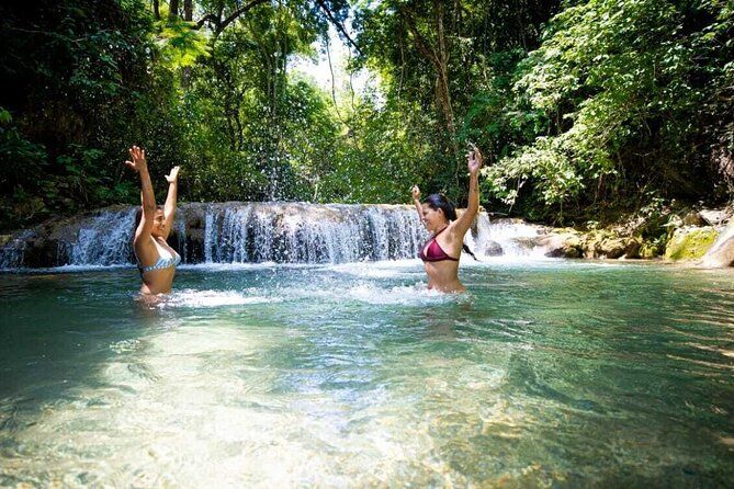 Huatulco : Oaxaca waterfalls with Mezcal and Zipline tasting