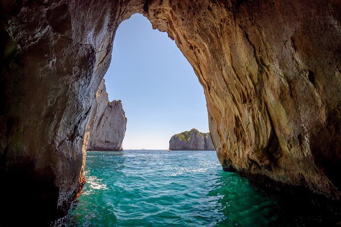 Private Transfer: Capri to Naples by Speedboat