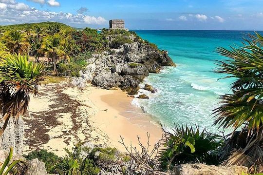 4x1 Tour to Tulum, Coba, a Cenote and Playa del Carmen for only one price!