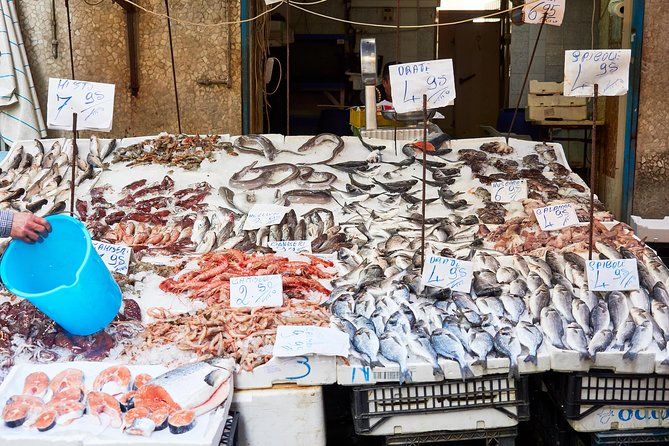 Cesarine: Market Tour & Cooking Class at Local's Home in Sorrento