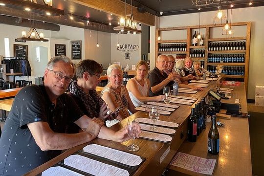 Elegance Unforgettable Tesla Wine Tour & Lunch