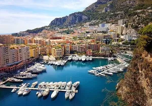 Private day trip from Cannes to Eze & Monaco with a local driver