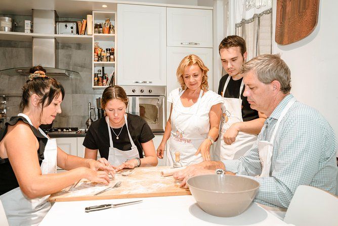 Share your Pasta Love: Small group Pasta and Tiramisu class in Ercolano