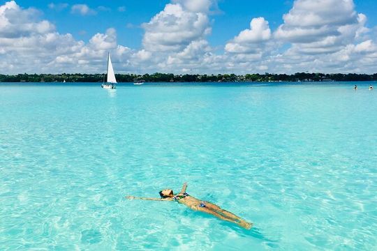 Bacalar Legends and Colors