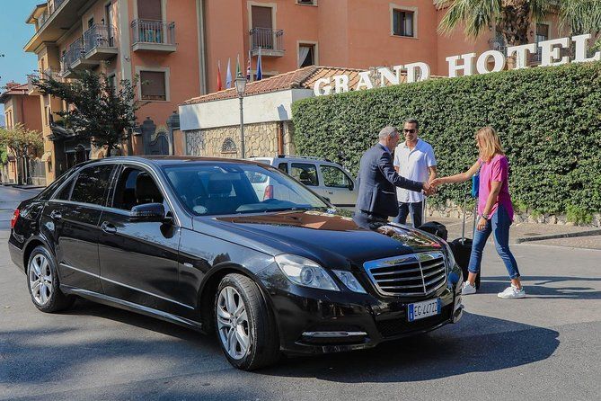 Private Transfer: Sorrento to Positano or Vice Versa