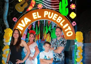 Tour Xoximilco, Mexican party Marimba and Mariachi - Departure only from Cancún