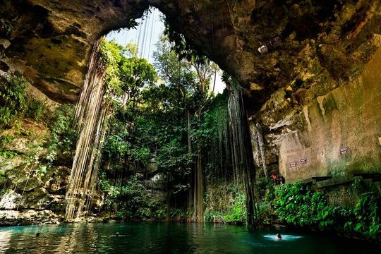 Discover Chichen Itza Ruins: Delicious Buffet & Swim in 2 Cenotes
