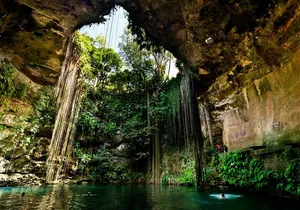 Discover Chichen Itza Ruins: Delicious Buffet & Swim in 2 Cenotes
