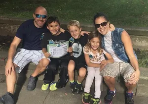 Vancouver City Sightseeing Adventure with Kids: Heroes & Villains