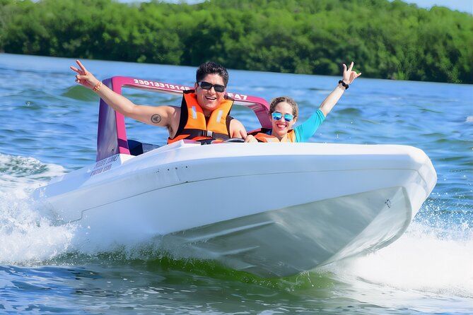 Exciting Speedboat Guided Tour in Cancun!
