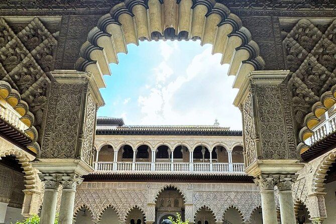 Alcazar and Cathedral of Seville Private Tour