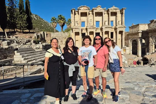 Ephesus & Virgin Mary Day Trip from Istanbul with Flights