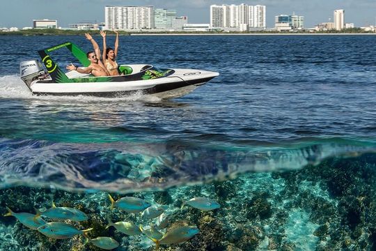 Exciting Speedboat & Snorkeling Tour in Cancun Lagoon!