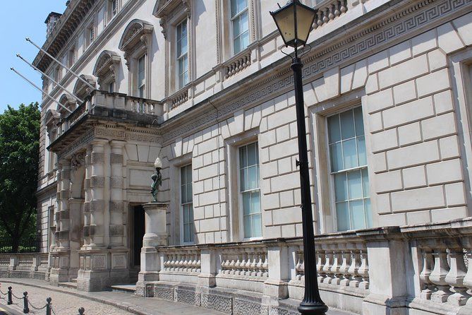 Downton Abbey London Walking Tour with Private Guide