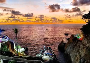 Cliff Diver De Luxe with Different Options at "La Quebrada"