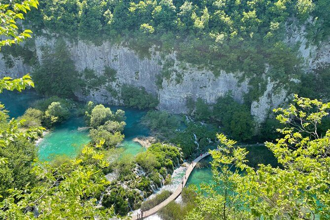 Plitvice Lakes with Ticket & Rastoke Guided Trip from Zagreb