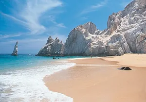 Tour to The Arch and Lover's Beach (optional) from Cabo