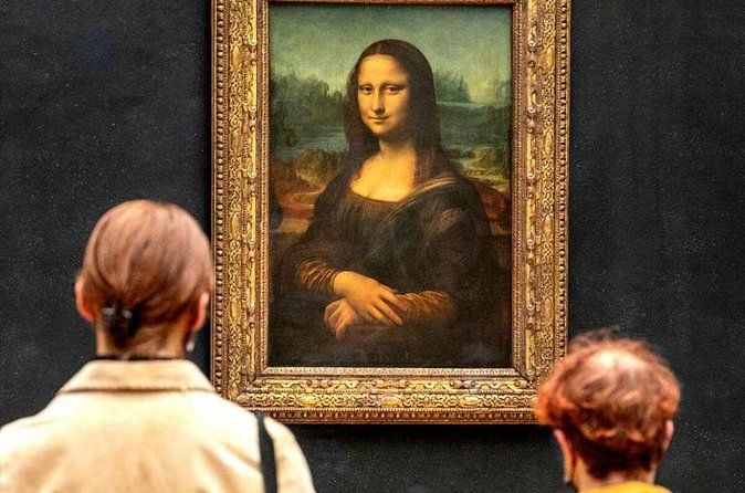 Paris: Louvre Masterpieces & Mona Lisa Semi-Private Tour