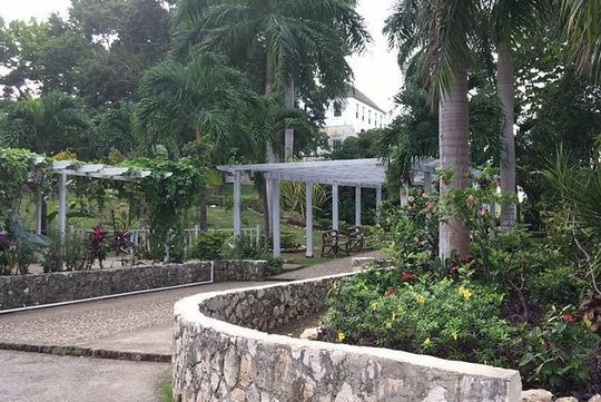 Explore Montego Bay Jamaica Rose Hall Great House Day/Night Tour