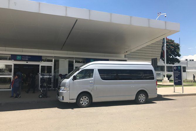 Shuttle from downtown Oaxaca city to Oaxaca airport. One way