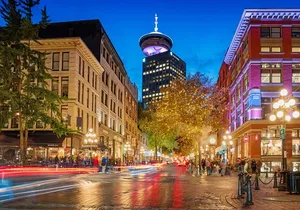 Hollywood North Experience Tour in Canada