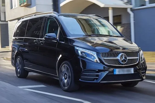 Marseille by Yourself with English Chauffeur by Van 4h Disposal