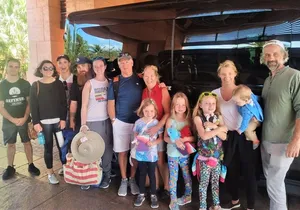 Small Group/ Family Private Roundtrip Airport Shuttle