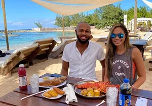 Montego Bay: Bamboo Beach Club with Lunch and Cocktails