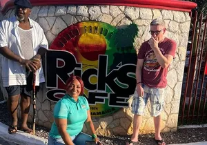 Private Excursion to Rick's Cafe Negril's Majestic 7 Mile Beach