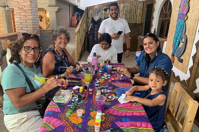 Alebrije Painting Workshop in San Martín Tilcajete with Pickup