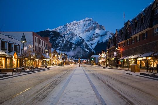 Canadian Rockies 4-Day Tour from Vancouver (Winter) (Chn&Eng)