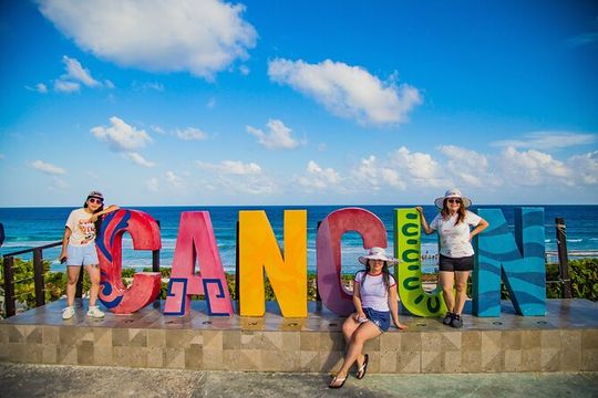 Cancun Hotel Zone Private Transfer From and To Cancun Airport