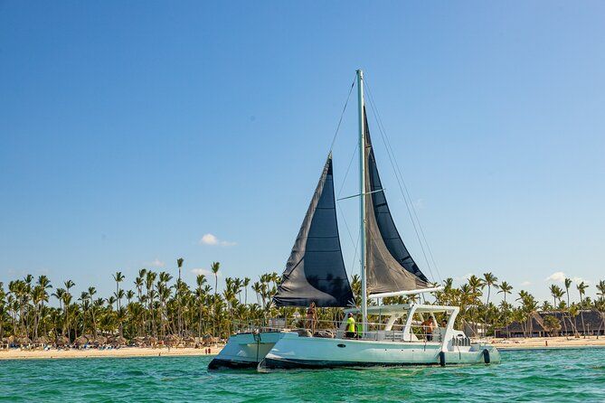 PACKAGE DEAL Catamaran- Snorkeling - Hooka Diving - Parasailing