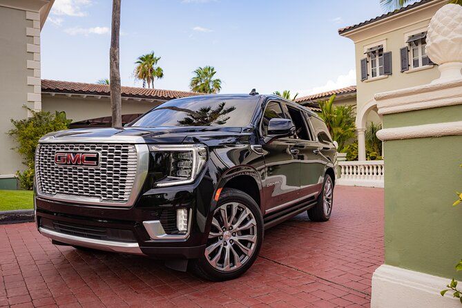 Private Luxury Transportation from St. Thomas Airport to Hotel
