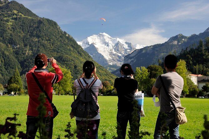 Zurich: Grindelwald, Interlaken & Lauterbrunnen Guided Day Trip