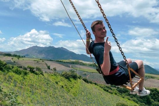 Lincoln Strecth Limousine with Wi Fi on board