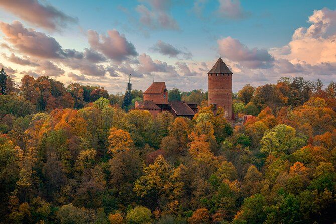 Private Full-Day Trip to Turaida, Sigulda, and Cesis