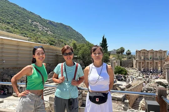 For Cruisers Ephesus Ruins and Terrace Houses