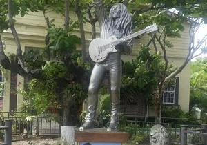 Bob Marley Museum and Devon House Kingston Private Day Tour