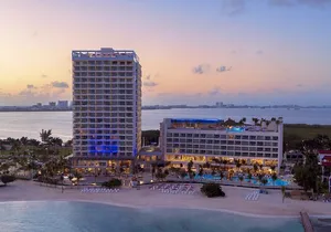 Cancun Airport and Breathless Cancun Soul Resort Private Shuttle