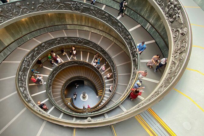 Vatican Early Tour: Museums & Sistine Chapel Guided Tour