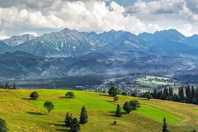 Krakow: Zakopane and Thermal Baths with Cable Car, Vodka, Oscypek